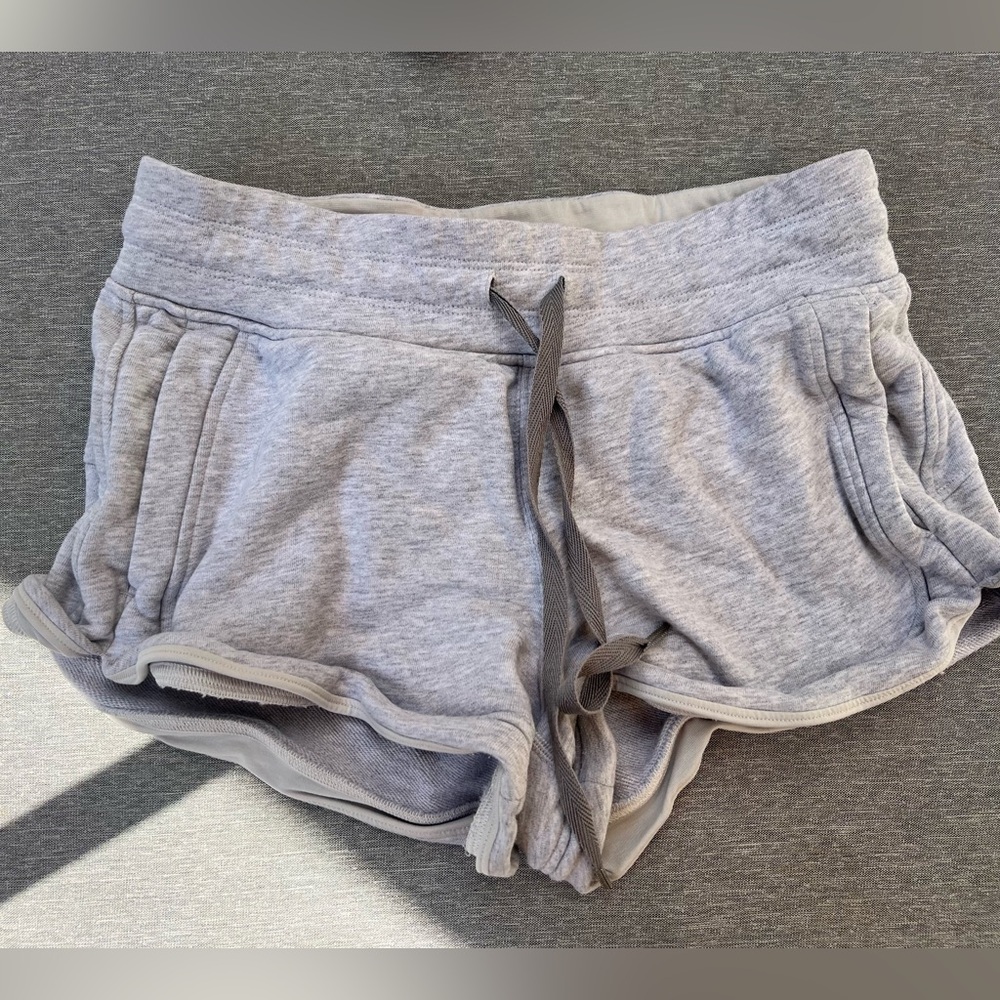 Lululemon Hit Reset Short